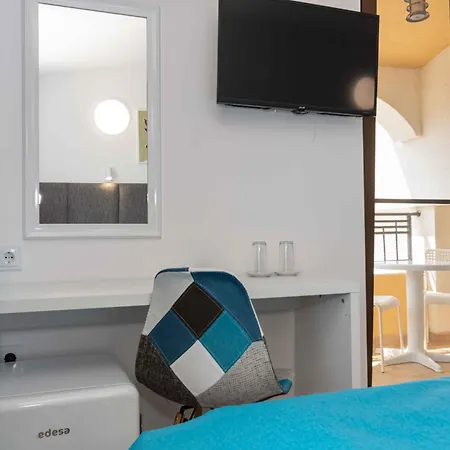 Hotel Първа Линия Хотел С Адрес К-С Реджина Маре Царево Tsarevo