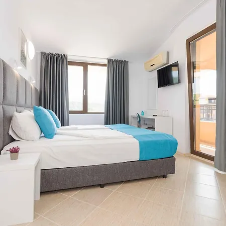 Първа Линия Хотел С Адрес К-С Реджина Маре Царево מלון צרבו