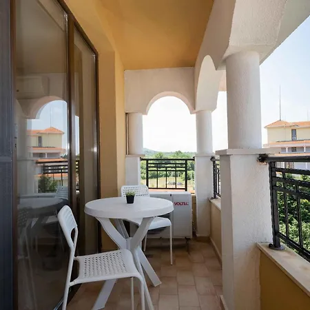 Първа Линия Хотел С Адрес К-С Реджина Маре Царево 3* צרבו