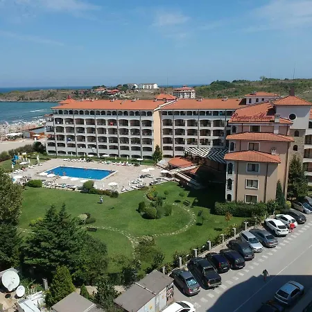 מלון Първа Линия Хотел С Адрес К-С Реджина Маре Царево צרבו