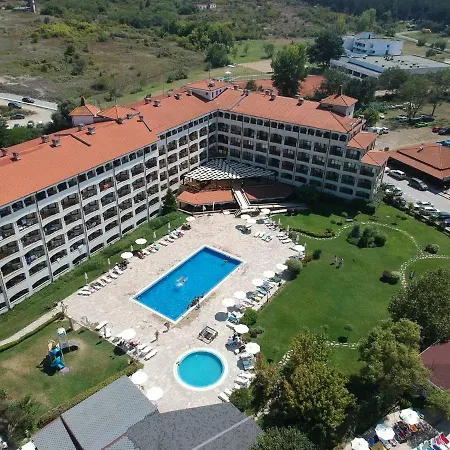 Hotel Първа Линия Хотел С Адрес К-С Реджина Маре Царево 3*