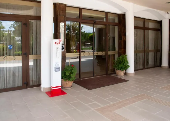 Regina Mare Beach Apart Hotel Hotel 3*