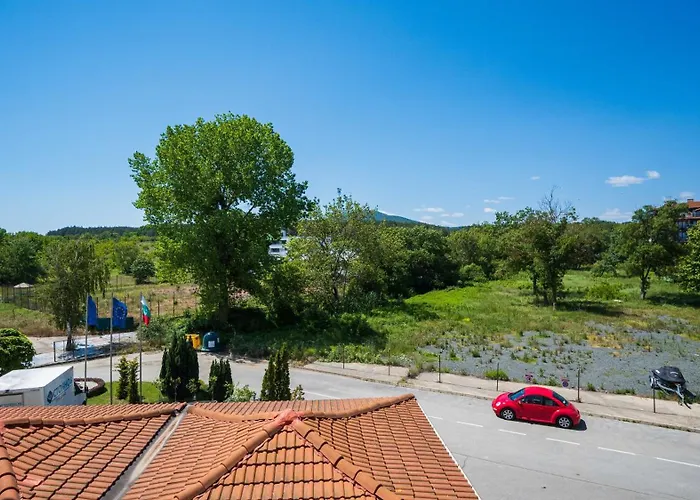 Regina Mare Beach Apart Hotel 3* Zarewo