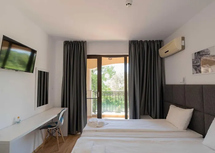 Hotel Regina Mare Beach Apart Hotel Zarewo