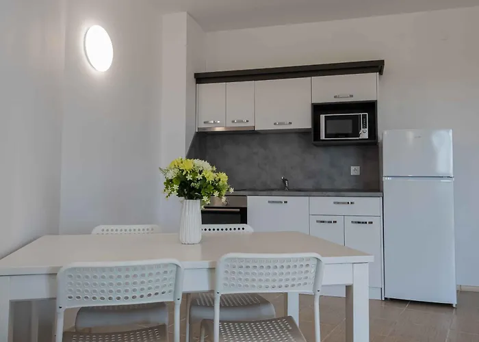 Regina Mare Beach Apart Hotel 3* Zarewo