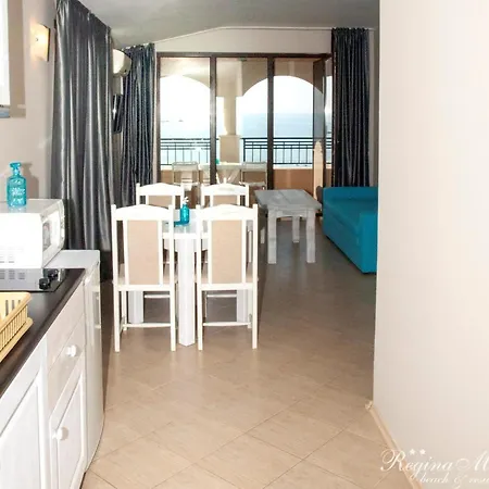 Hotel Първа Линия Хотел С Адрес К-С Реджина Маре Царево 3*