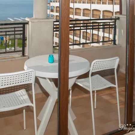 Първа Линия Хотел С Адрес К-С Реджина Маре Царево Hotel 3*