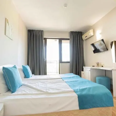Hotel Първа Линия Хотел С Адрес К-С Реджина Маре Царево Tsarevo