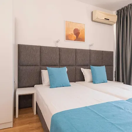 Първа Линия Хотел С Адрес К-С Реджина Маре Царево Hotel 3*