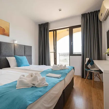 Първа Линия Хотел С Адрес К-С Реджина Маре Царево Hotel Tsarévo