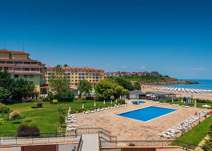 Първа Линия Хотел С Адрес К-С Реджина Маре Царево Hotel