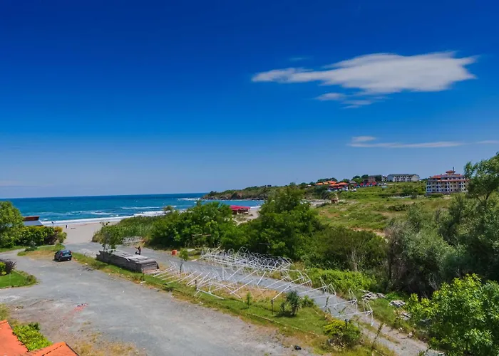 Първа Линия Хотел С Адрес К-С Реджина Маре Царево Hotel 3*