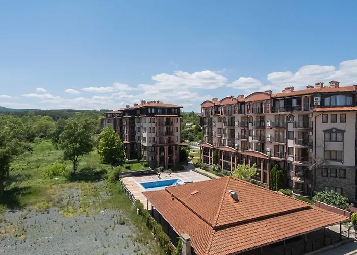 Първа Линия Хотел С Адрес К-С Реджина Маре Царево Hotel